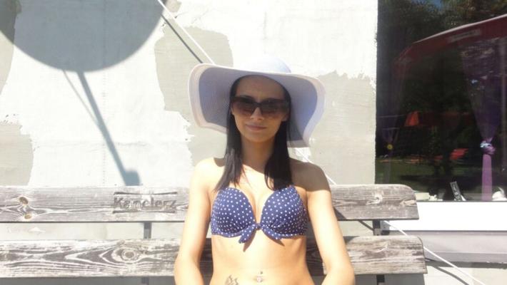 My Sexy Girl Please cum and fakes