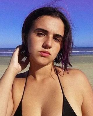 Adolescentes peituda