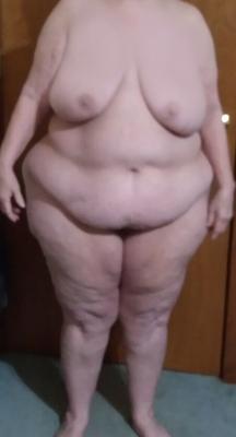 Ma mamie courte ssbbw de 70 ans