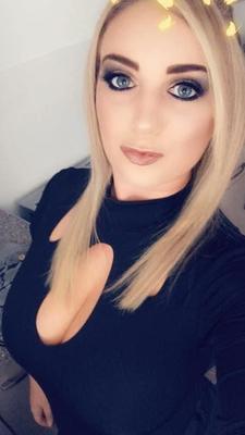 Esposa amateur británica tetona expuesta