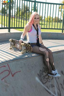 Avril Vagine - Buceta Pop Punk
