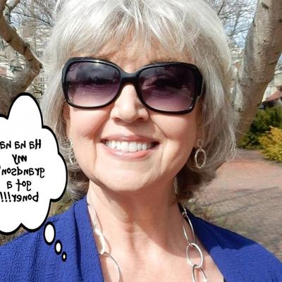 GILF Suzan captioned & cummed XD