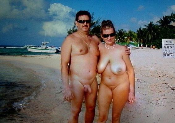pareja desnuda