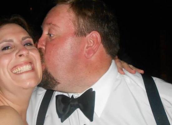 Mark et Amy R., MILF de Pennsylvanie, posent pour leur mari