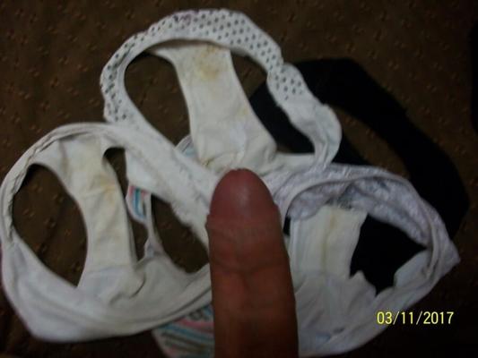 Las bragas usadas de mi mamá
