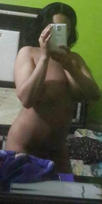 Selfies nuas da esposa