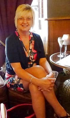 Annie UK MILF Vergangenheit und Gegenwart