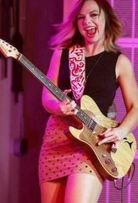 leggy big titted blues guitarrista samantha parte