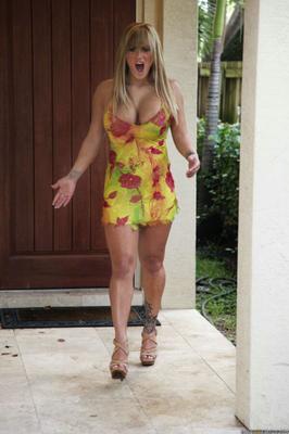 Conjunto de fotos Move Get Out The Way