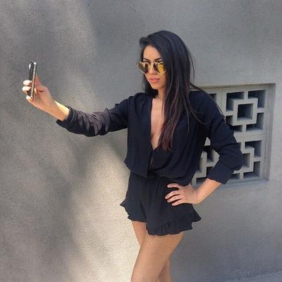 ALERTA DE PEÇA DE DIME - Vagabunda modelo afegã super sexy - Instaboner