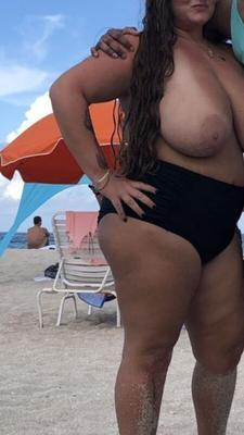 Enormes Mamas Bronzeadas BBW MILF