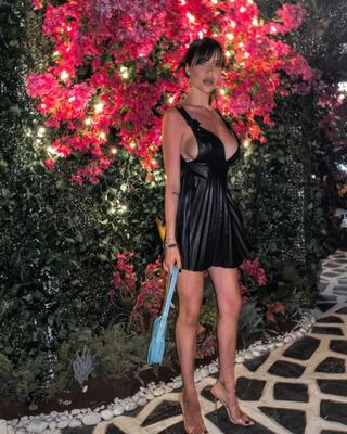 アナ・ラジコビッチ (DroljANA Vlahovic)