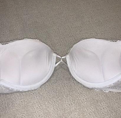 Girl Selling All Her Bombshell Bras
