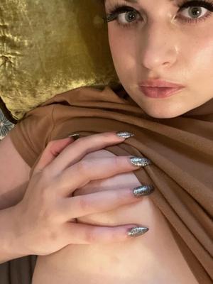 Unhas e Mamas XXXIX