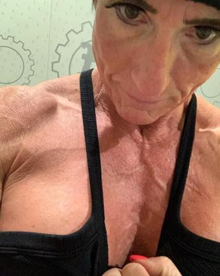 Muscle Bound GILF