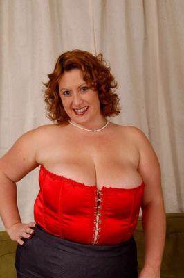 Nikki Carr. 