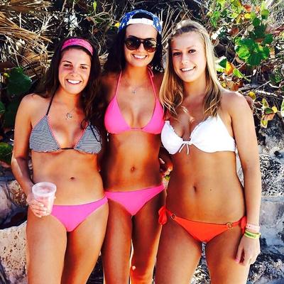 tetas bikini 21