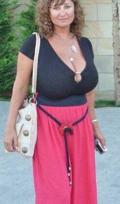 Busty Mature Russian Larissa