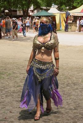 Chicas del Renn Faire