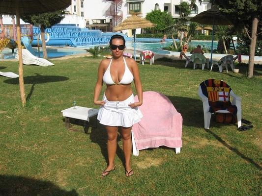 Puta polaca de grandes tetas de vacaciones