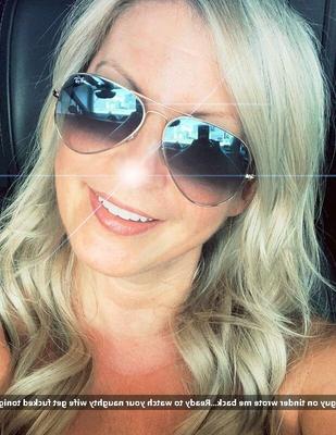 SnapWife - Snapchat Hotwife
