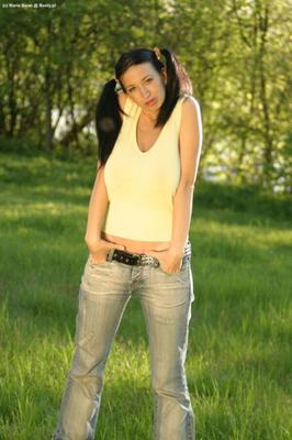 Gelbes Hemd von Maria Swan