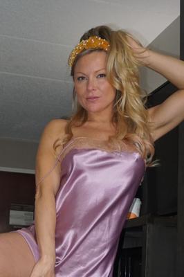MeetMadden Meet Madden - Ironing Out 125 pics 1333x2000 May 28,