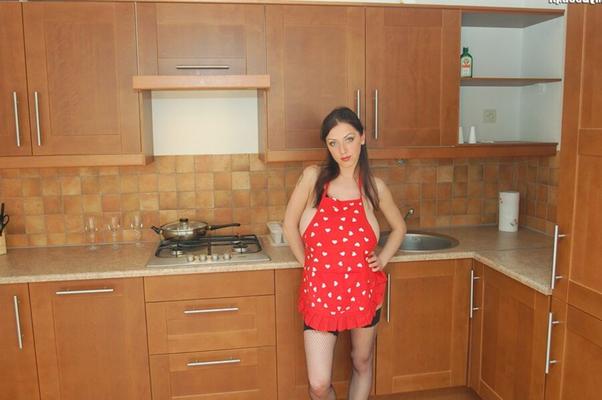 robmyboob.pl_anya_kuchnia