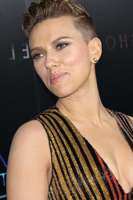 Milf scarlett johansson lista para follar