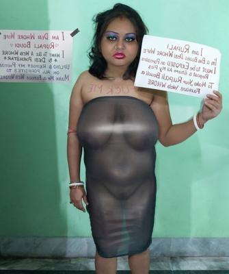 Desi-Schlampe mit dicken Titten, Web-Hure Rupali in schmutzigem Kleid, durchgesickerte Bilder