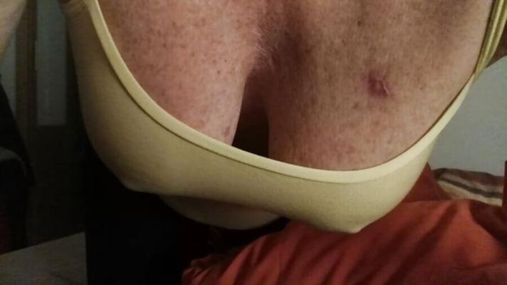 My mature wife, nipples