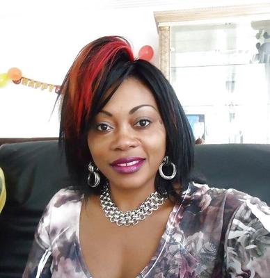 African MILF Queen
