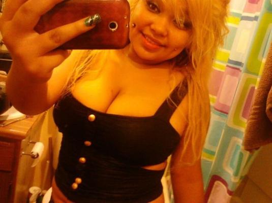 big tit latina adolescente comentários sujos