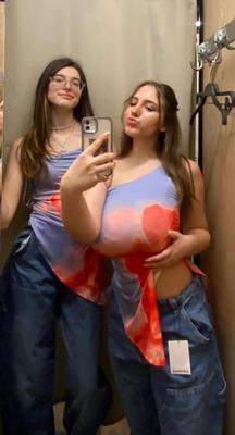 Ciúme de peitos 010