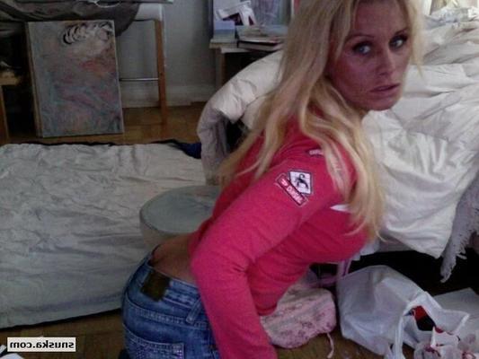 ふしだらなスウェーデンのカム熟女