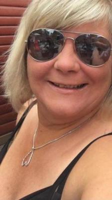 madura peituda grandes mamas bunda grande loira milf