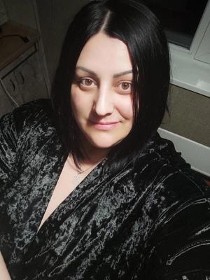 Tatiana, fille ukrainienne aux gros seins