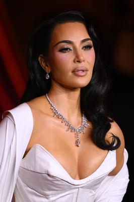 KIM KARDASHIAN au Gala annuel du Musée de l'Académie
