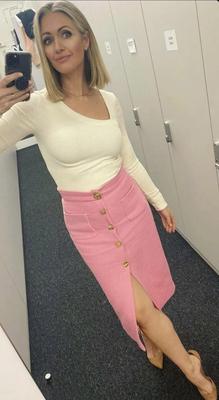Hayley McQueen - MILF britannique