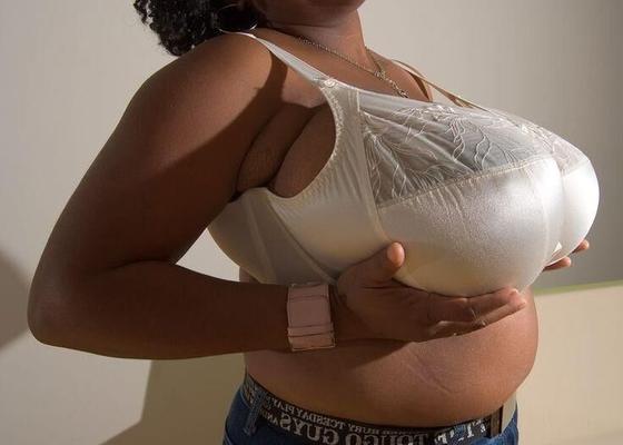 Gros soutien-gorge