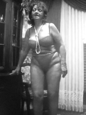 Poser en lingerie