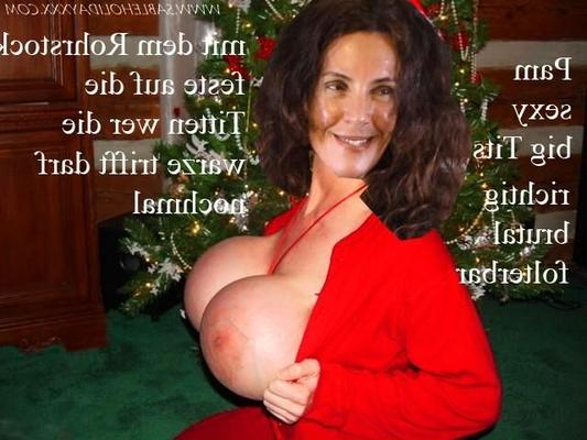Pam sexy gros seins et torture DP