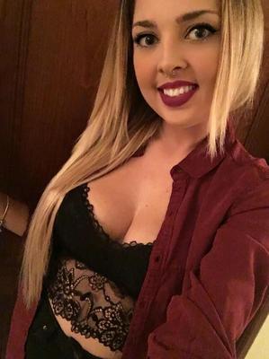 Hot Blondie love big dicks