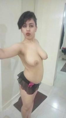 イラン人女性