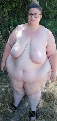 CXLVのために死ぬBBW