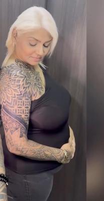 巨乳インドの熟女ジョイス