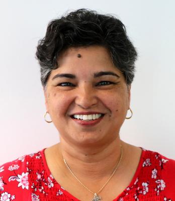 Manjit aime baiser ses études