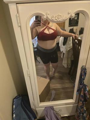 セクシーな巨乳BBWの女