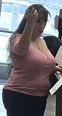 ビッグティット図書館の女