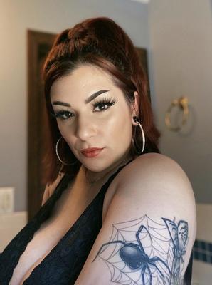 Darko Huge Boobs Big Ass Sexy BBW Brunette Girl Mixed Hot Shots